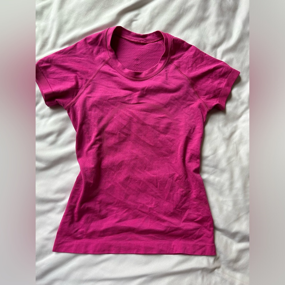 Lululemon Swiftly Tech Short-Sleeve 2.0 *Race Length